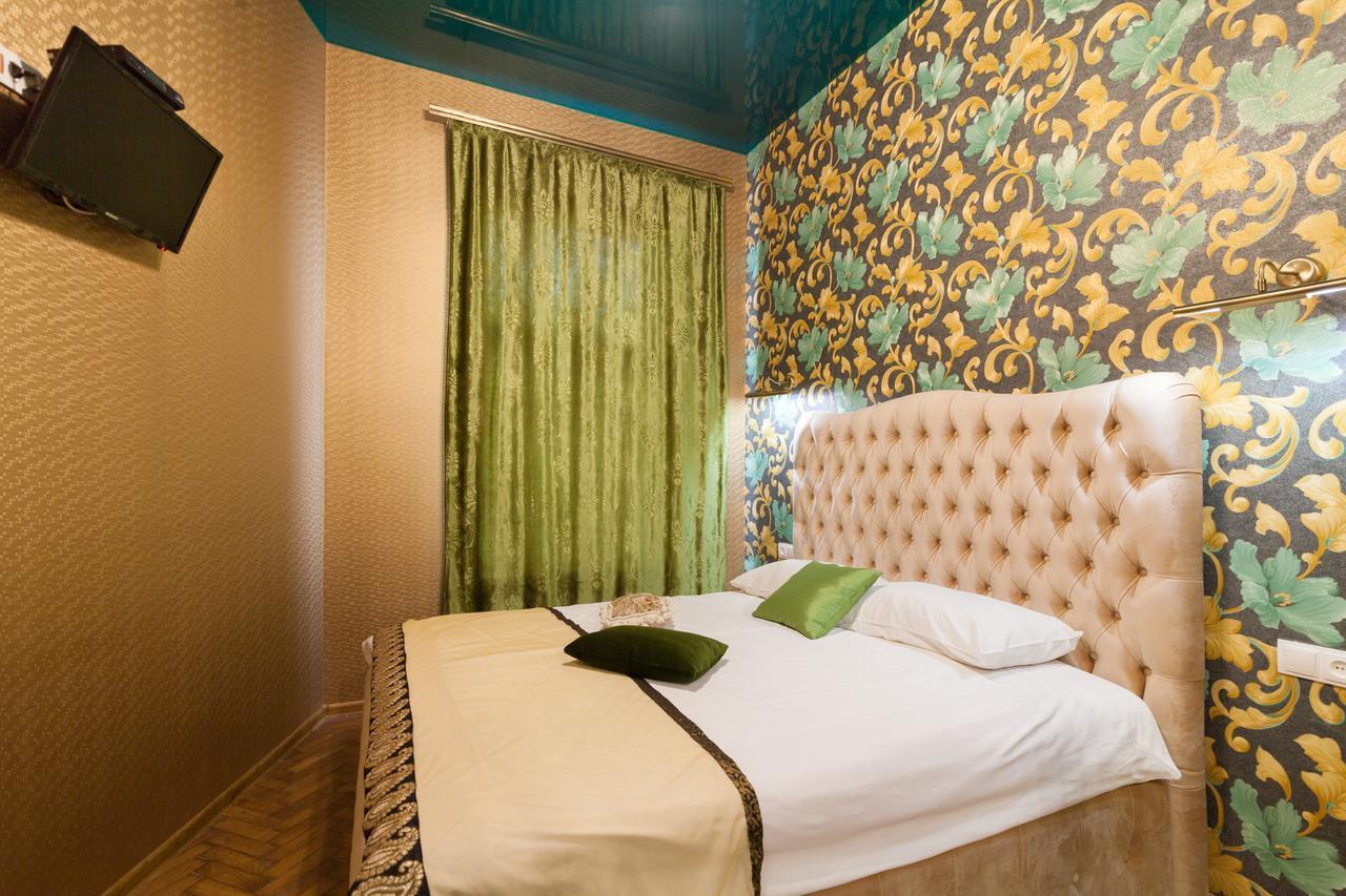 Austrian Leopolli Near Railway Station Apartment Lviv