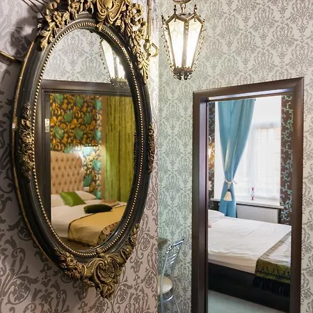 Austrian Apartments Leopolli Near Railway Station 利沃夫 外观 照片