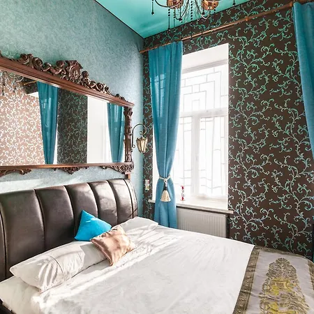 Austrian Apartments Leopolli Near Railway Station 利沃夫 外观 照片